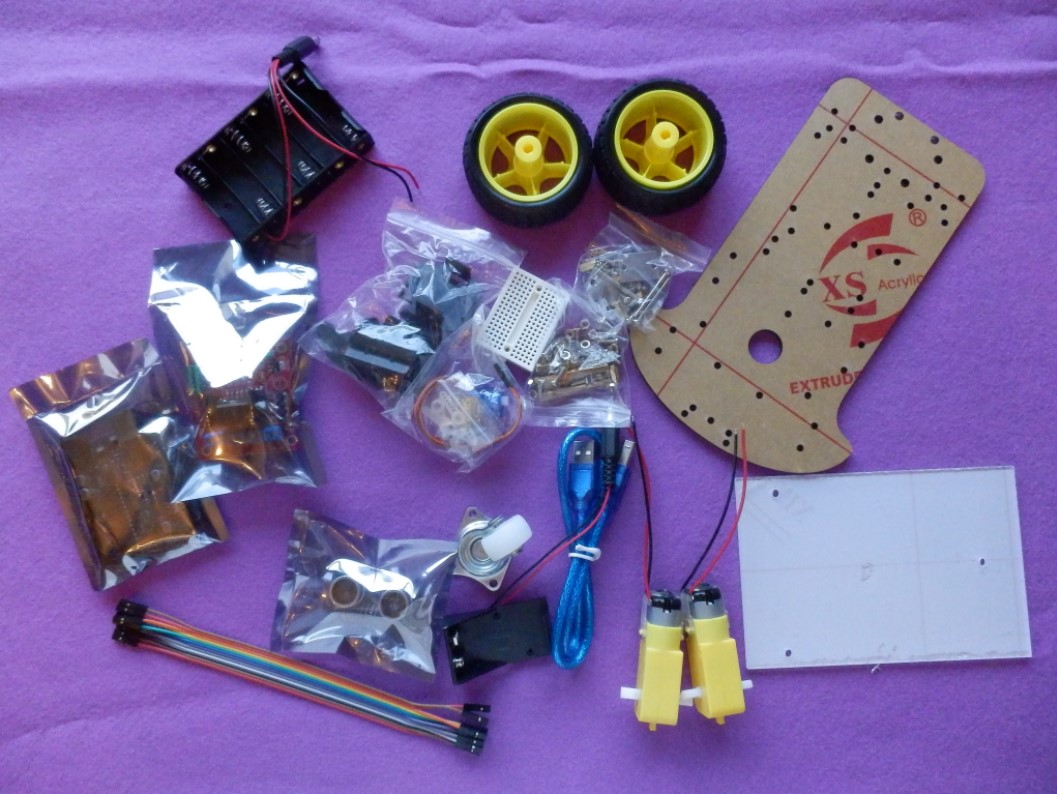 Contenido del kit de montaje Arduino
